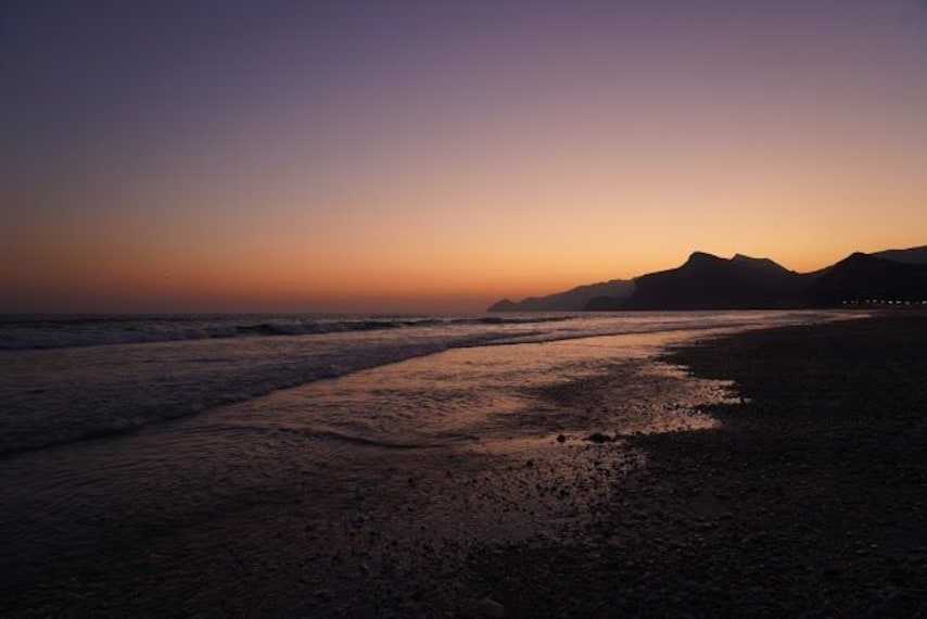Al Mughsail Beach_2